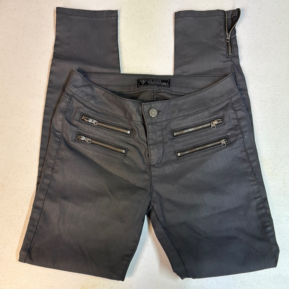 GUESS Size 26 Charcoal Zippered Pants
